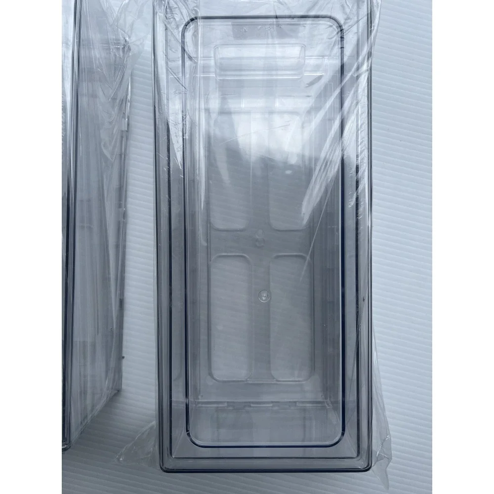 Does not apply clear stackable